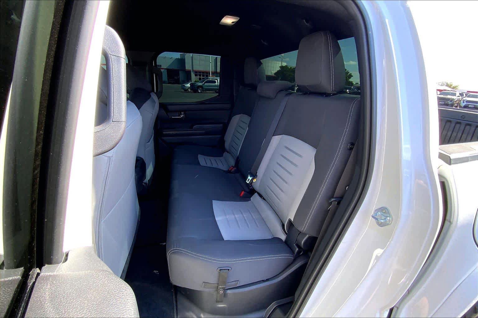 Used 2025 Toyota Tacoma TRD Sport image 21