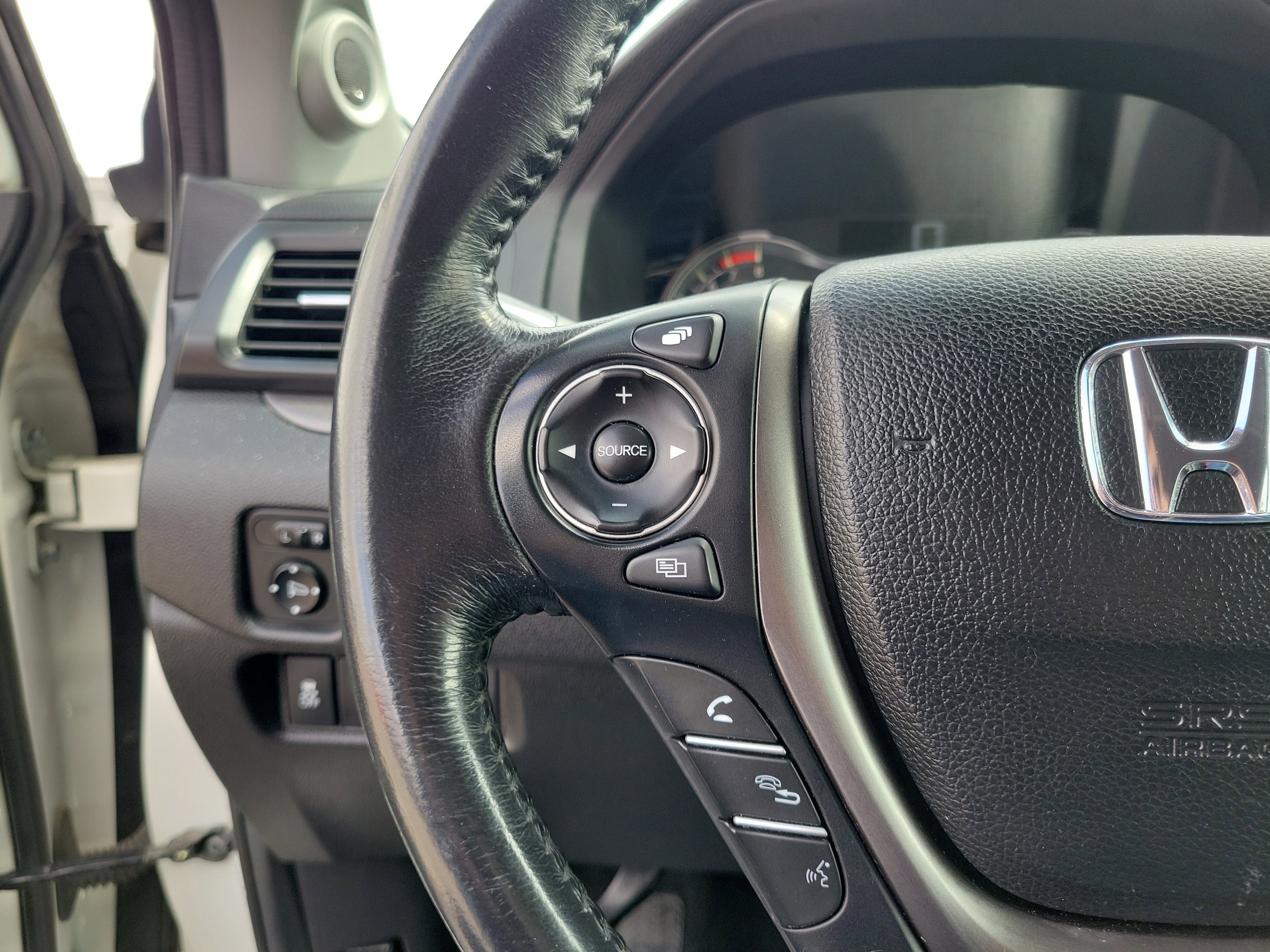 Used 2017 Honda Pilot EX-L image 22