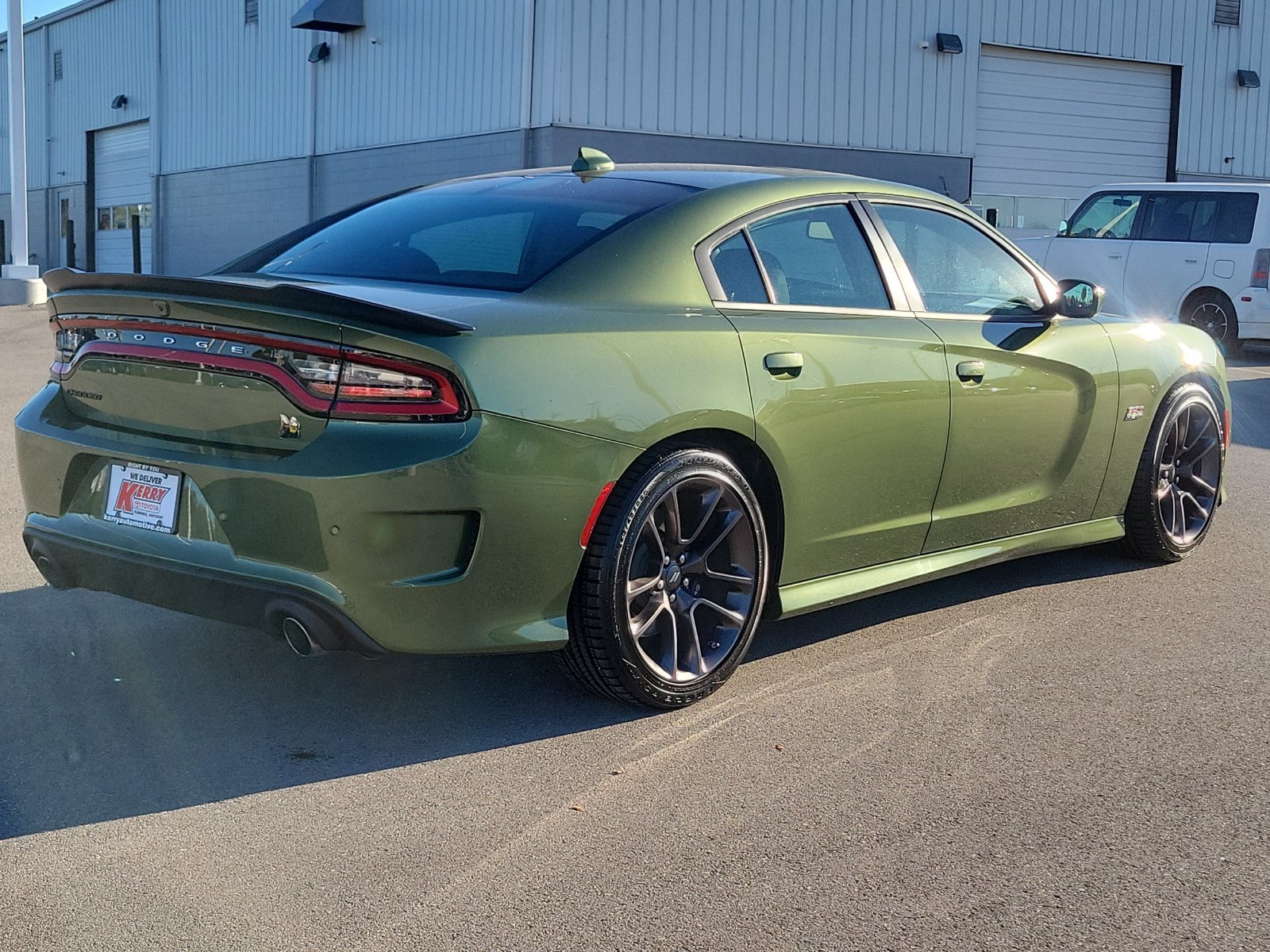 Used 2022 Dodge Charger Scat Pack RWD image 4