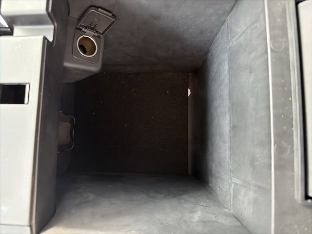 Used 2022 Ford Explorer XLT w/ Equipment Group 202A image 44