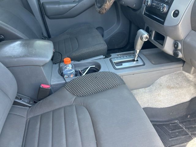 Used 2012 Nissan Frontier SV w/ Sport Appearance Pkg image 19