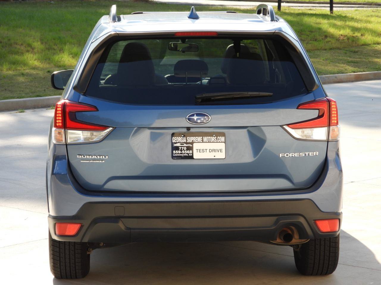 Used 2022 Subaru Forester Premium AWD/4WD image 30
