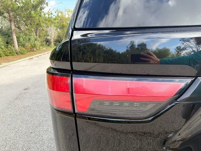 Used 2024 Toyota Sequoia TRD Pro AWD/4WD image 10