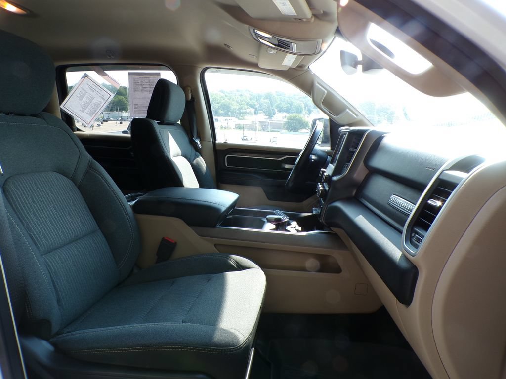 Used 2020 RAM 1500 Big Horn AWD/4WD image 15