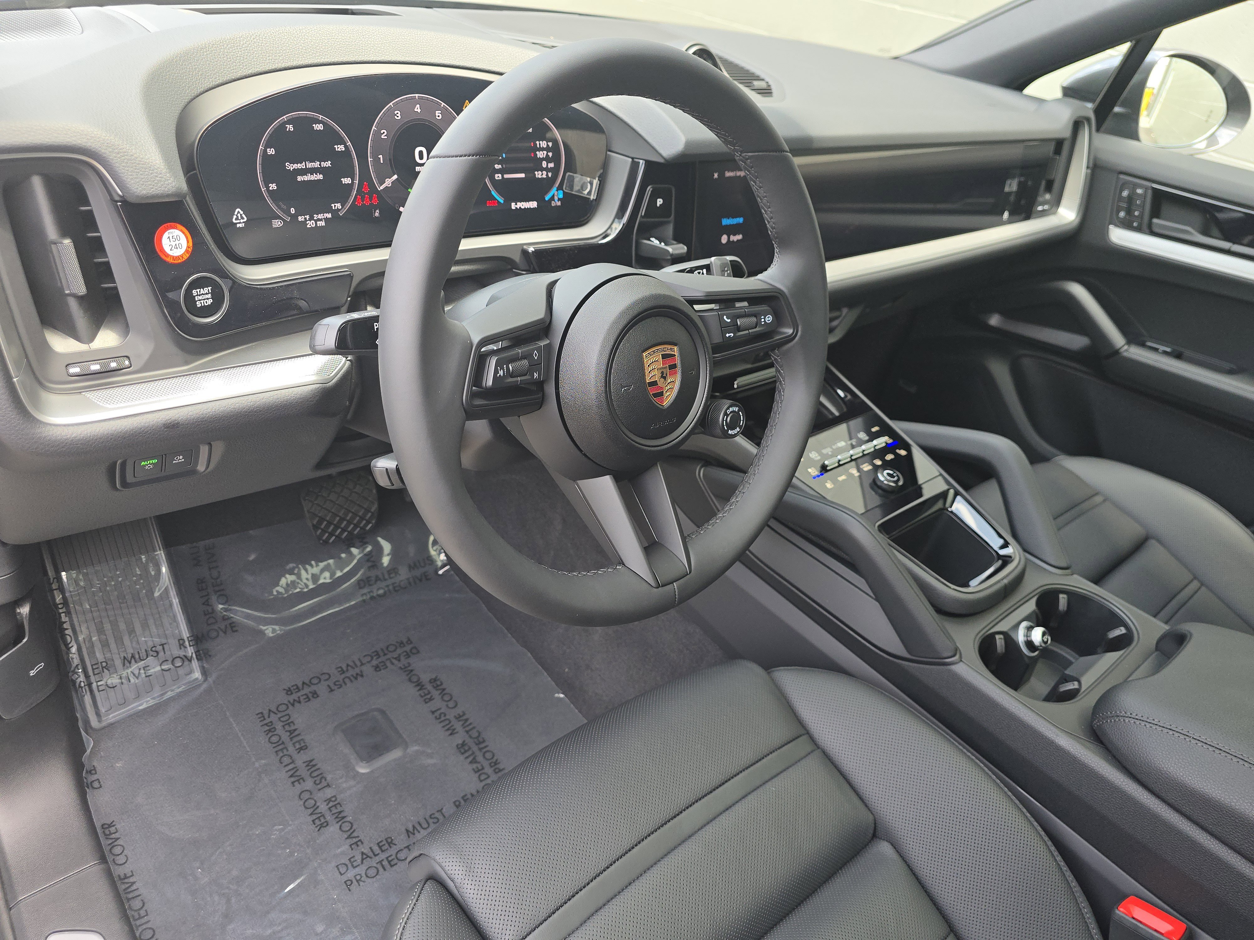 New 2025 Porsche Cayenne E-Hybrid image 4