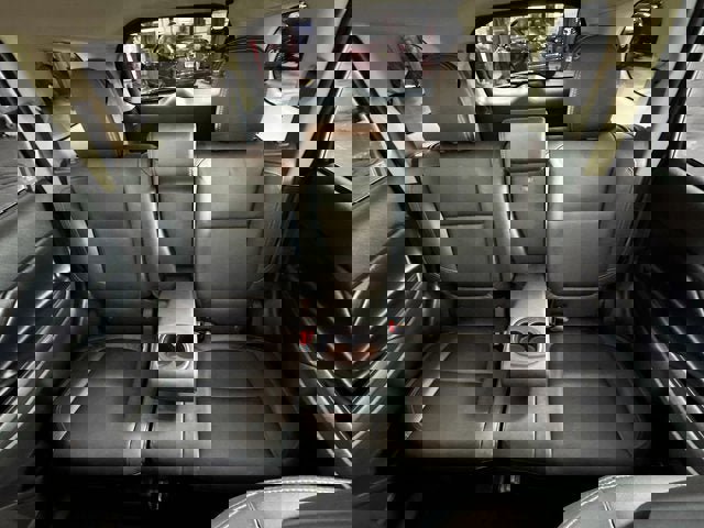 Used 2019 Mitsubishi Outlander SEL image 19