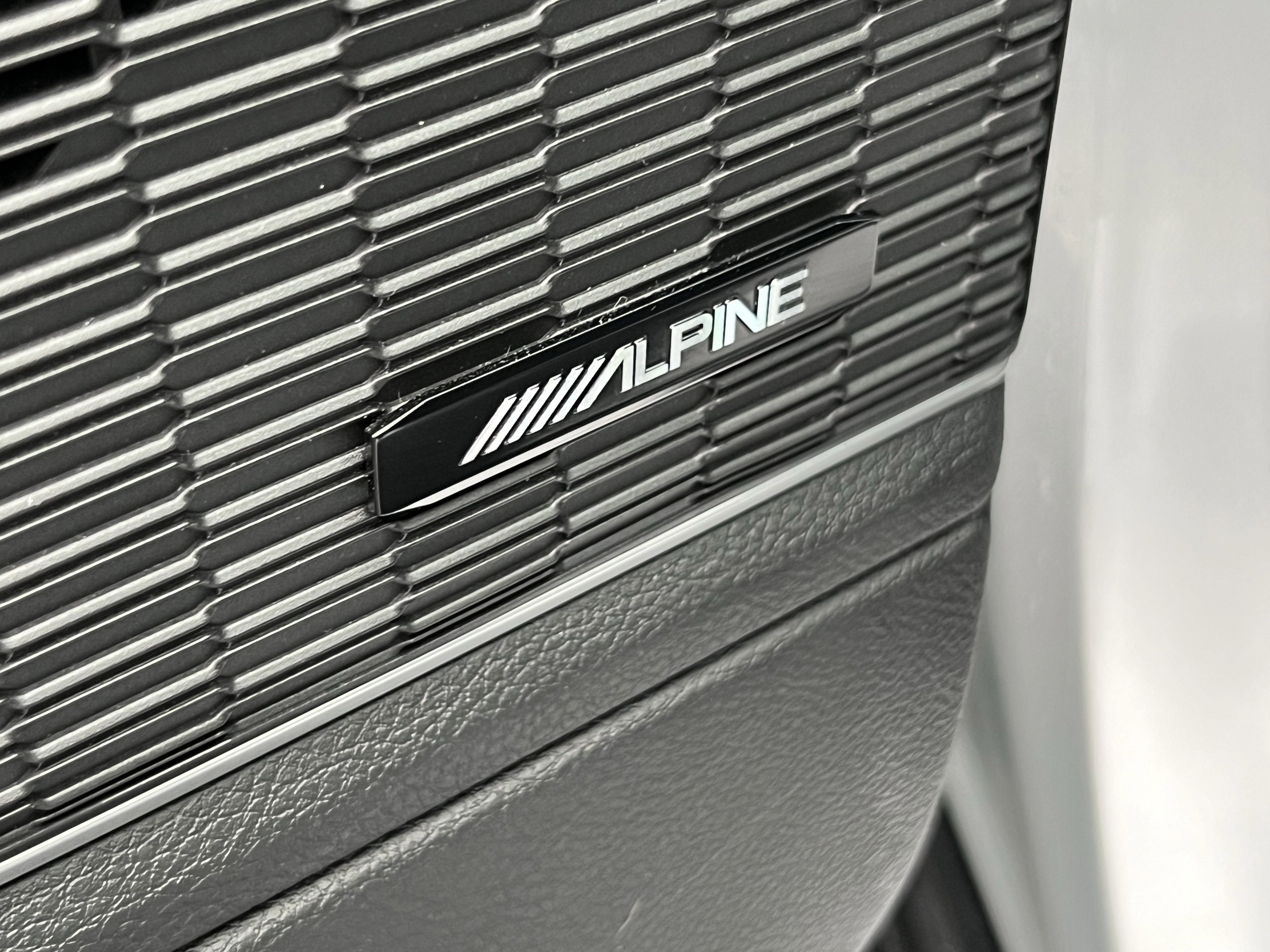 Used 2022 Jeep Grand Cherokee Limited 4xe image 24