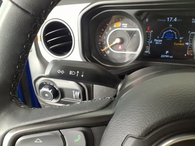 Used 2025 Jeep Wrangler Sport S AWD/4WD image 20