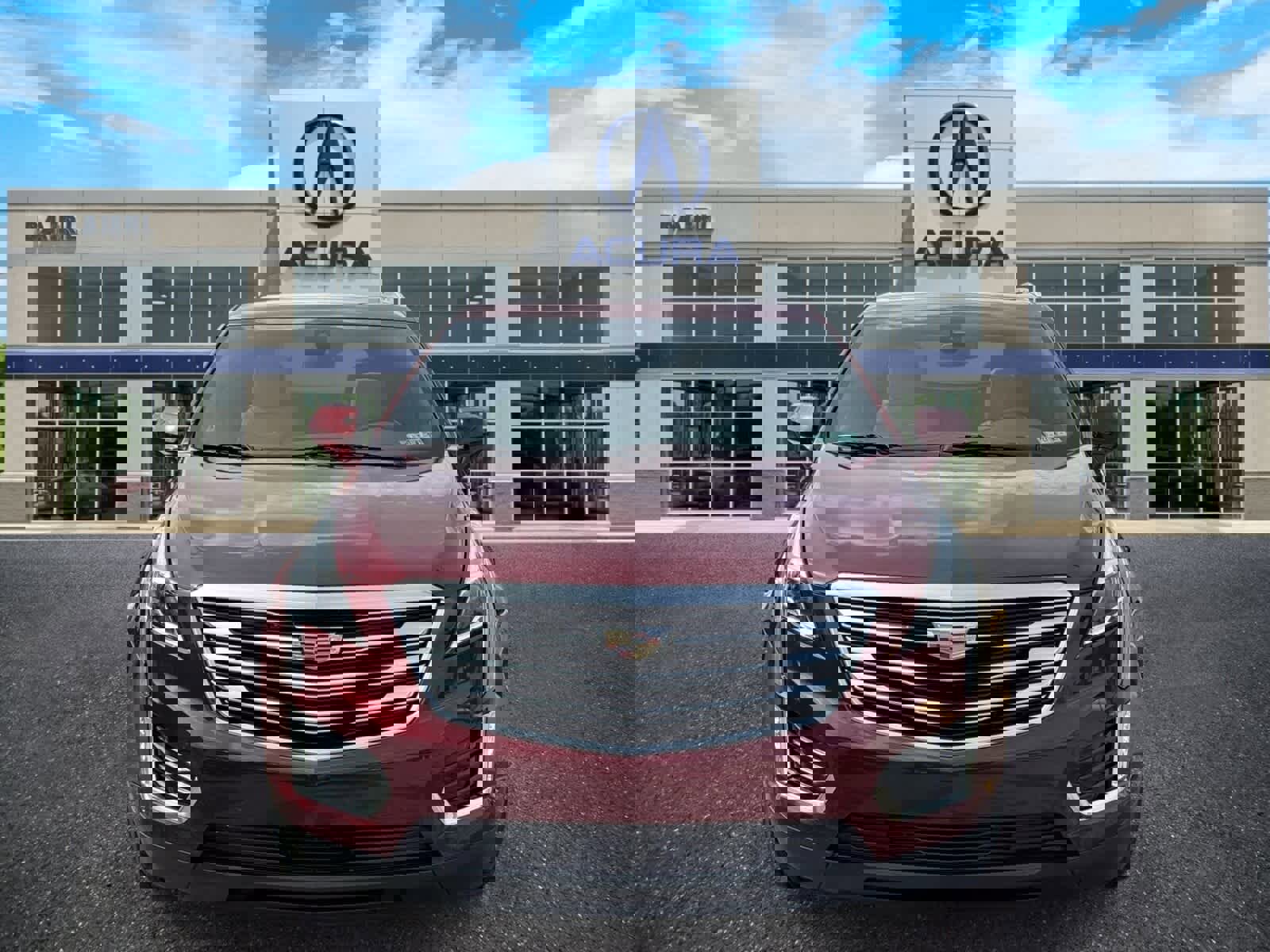 Used 2017 Cadillac XT5 Luxury w/ Driver Awareness Package AWD/4WD image 8