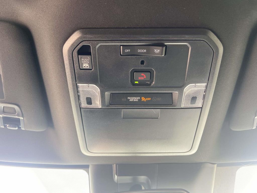 Used 2025 Toyota Tundra SR w/ SR Tow Package image 18