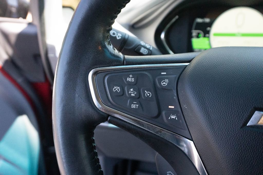 Used 2020 Chevrolet Bolt LT image 26