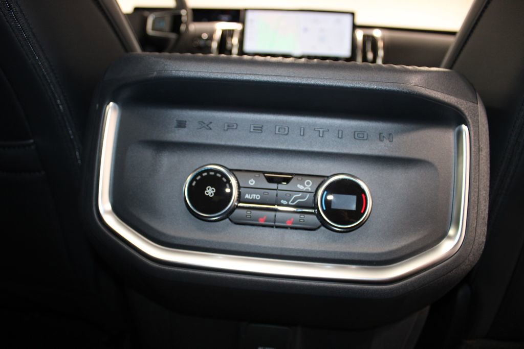 New 2025 Ford Expedition Tremor image 34