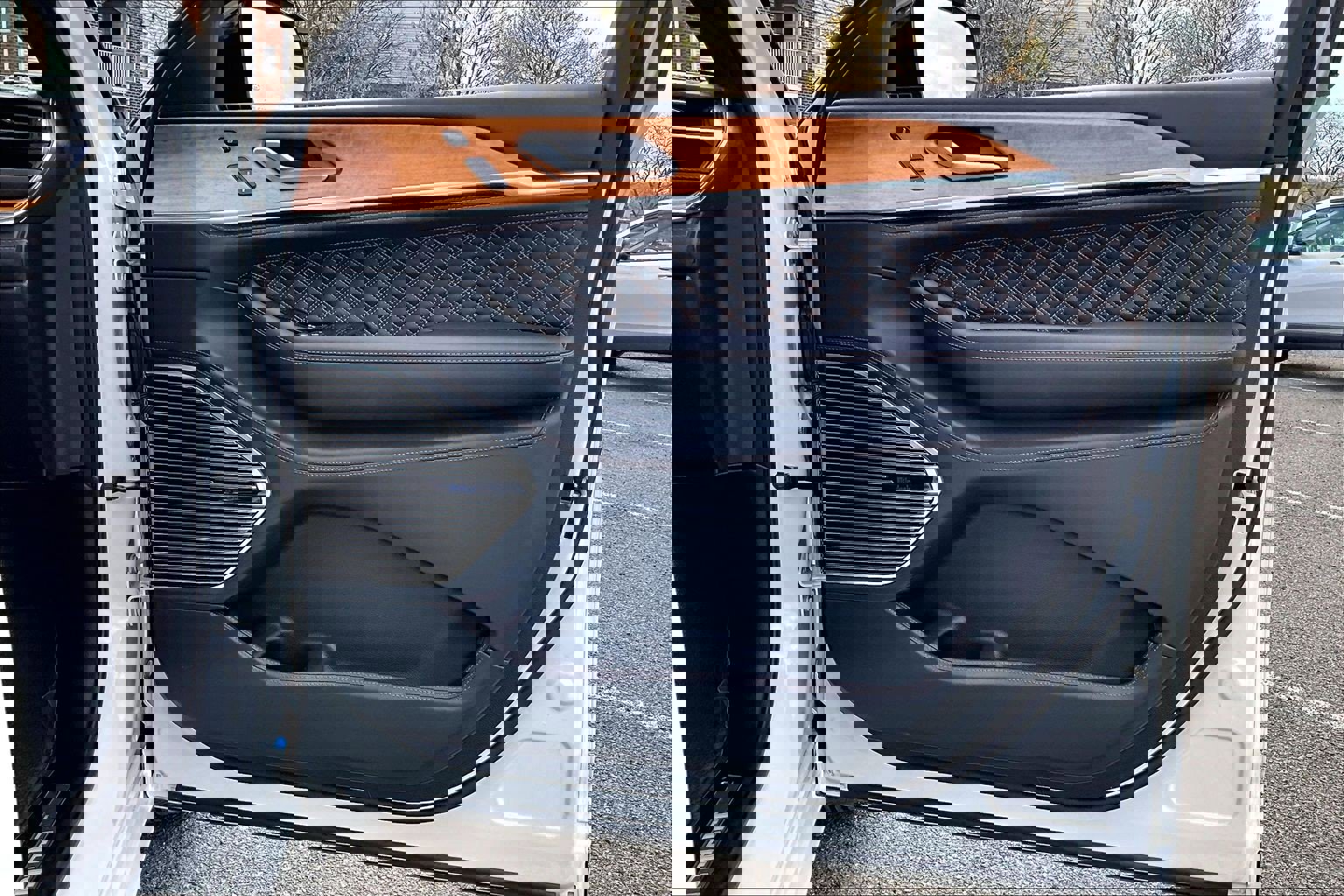 Used 2023 Jeep Grand Cherokee Summit image 23