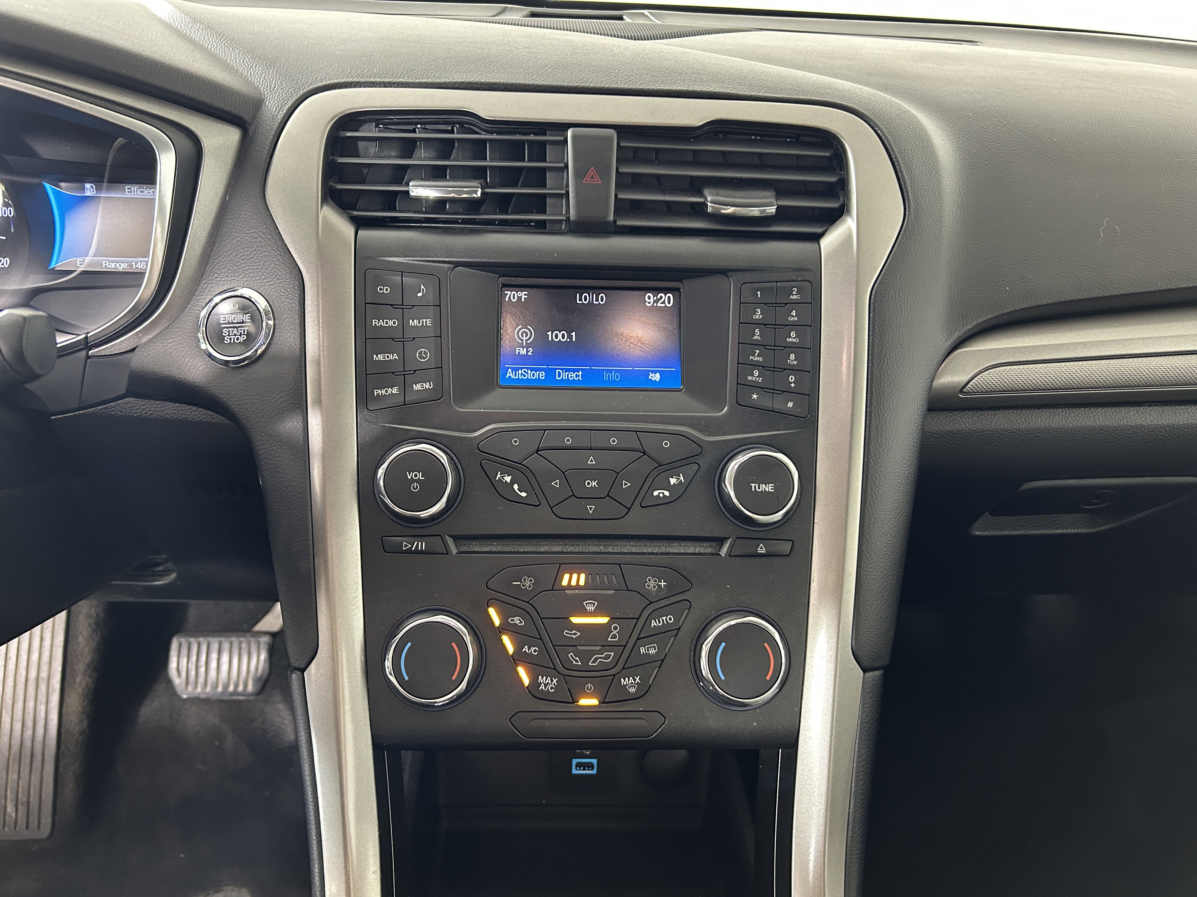 Used 2018 Ford Fusion S image 20