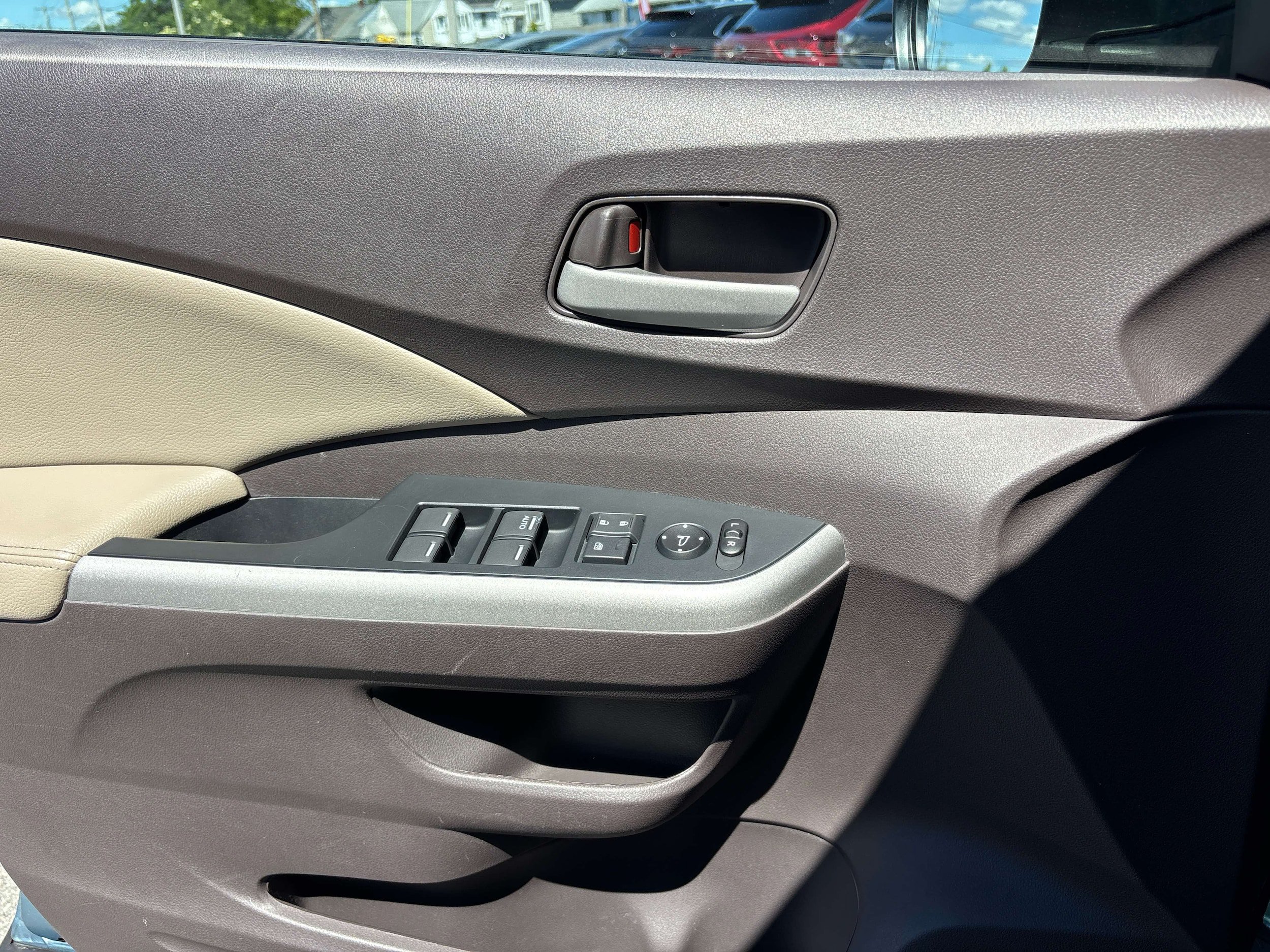 Used 2014 Honda CR-V EX-L image 15