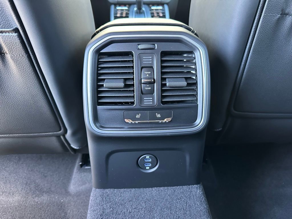 Used 2026 Porsche Macan S image 39