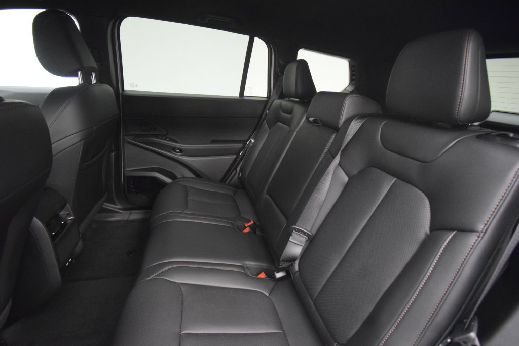 New 2026 Jeep Cherokee Limited AWD/4WD image 30