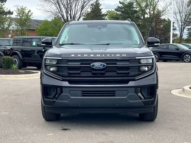 New 2026 Ford Expedition Max Active AWD/4WD image 2