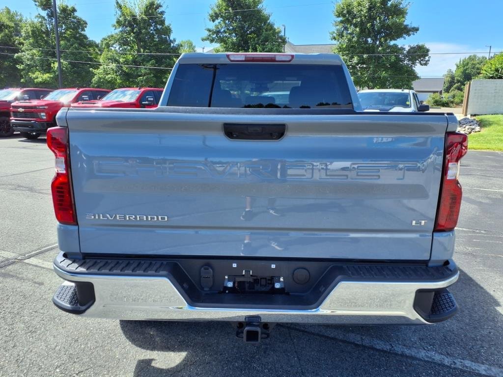 Used 2024 Chevrolet Silverado 1500 LT image 4