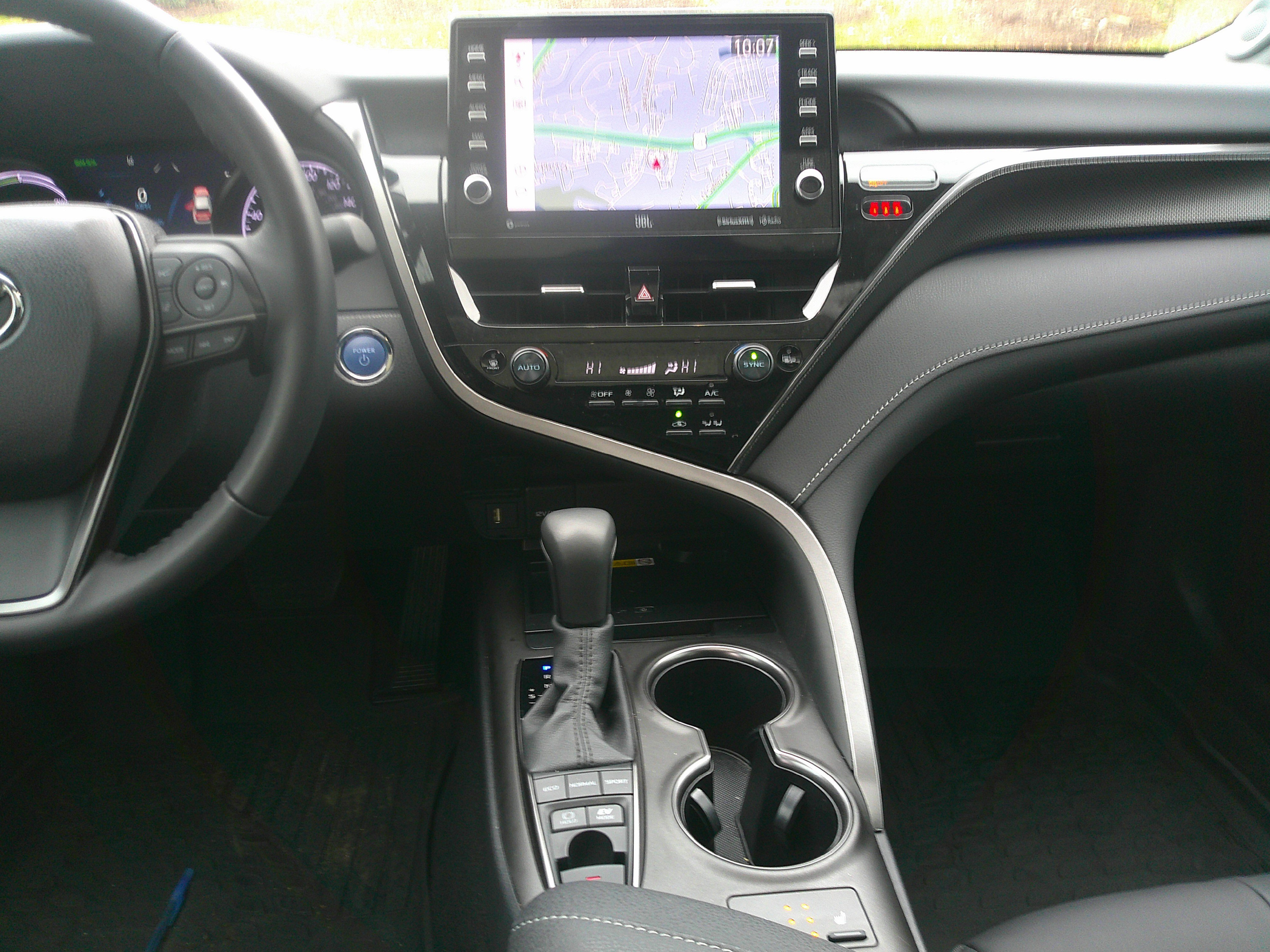 Used 2024 Toyota Camry XSE image 32