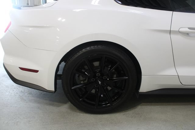 Used 2017 Ford Mustang GT Premium w/ Equipment Group 401A RWD image 26