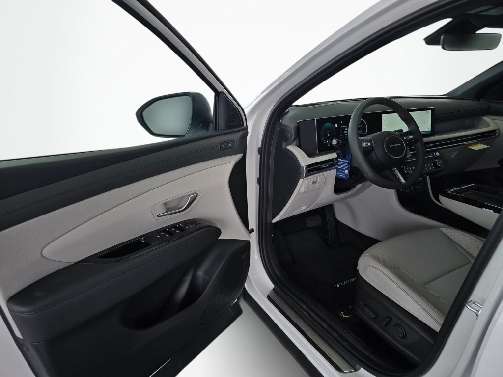 New 2026 Hyundai Tucson Limited AWD/4WD image 31