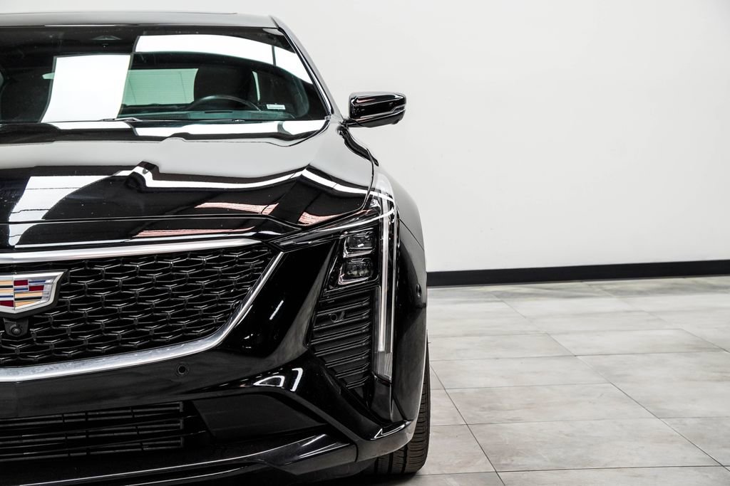 Used 2025 Cadillac CT5 Premium Luxury RWD image 4