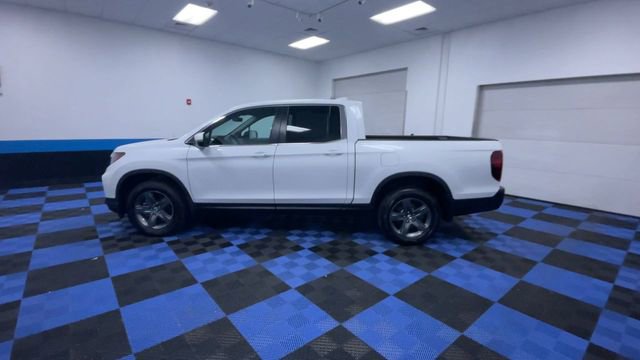 Certified 2023 Honda Ridgeline RTL image 5