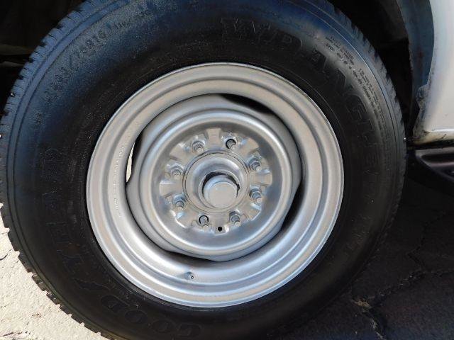 Used 2014 Ford E-350 and Econoline 350 XLT RWD image 8