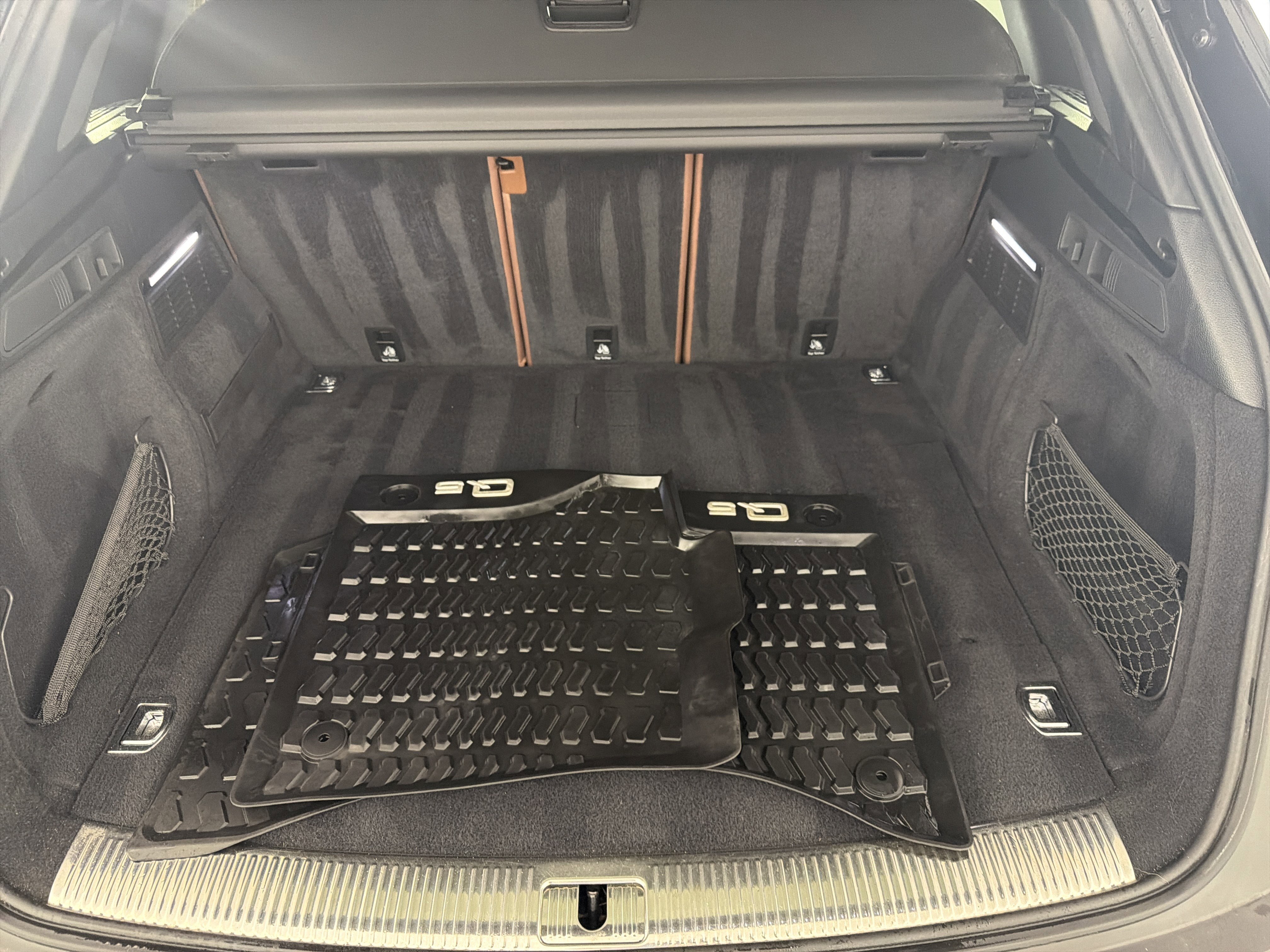 Used 2021 Audi Q5 e Premium Plus w/ Premium Plus Package image 21