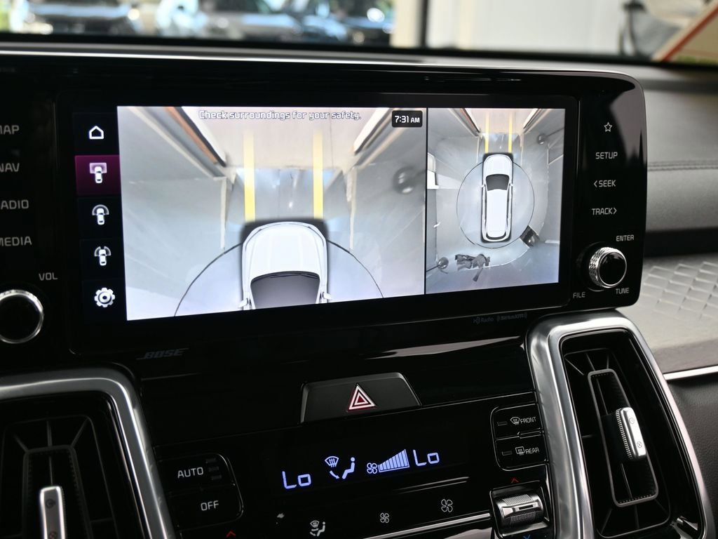 Used 2023 Kia Sorento SX AWD/4WD image 29