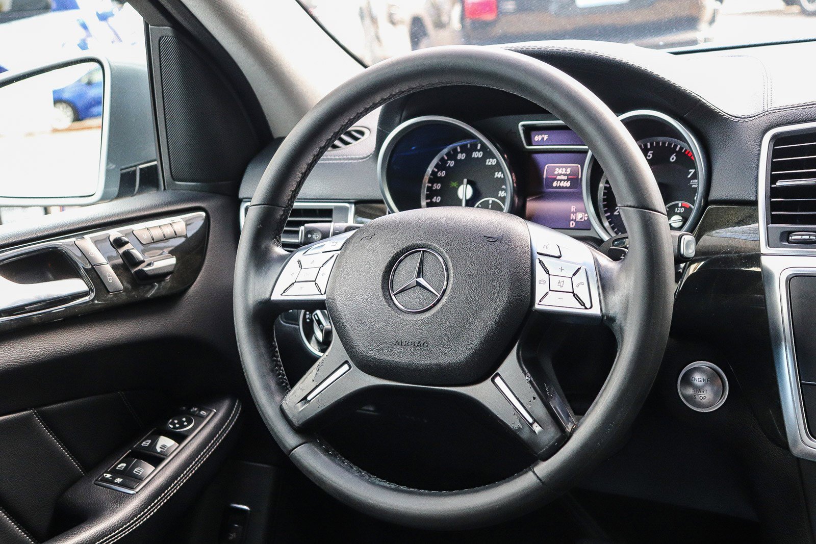 Used 2016 Mercedes-Benz GL 450 4MATIC image 17