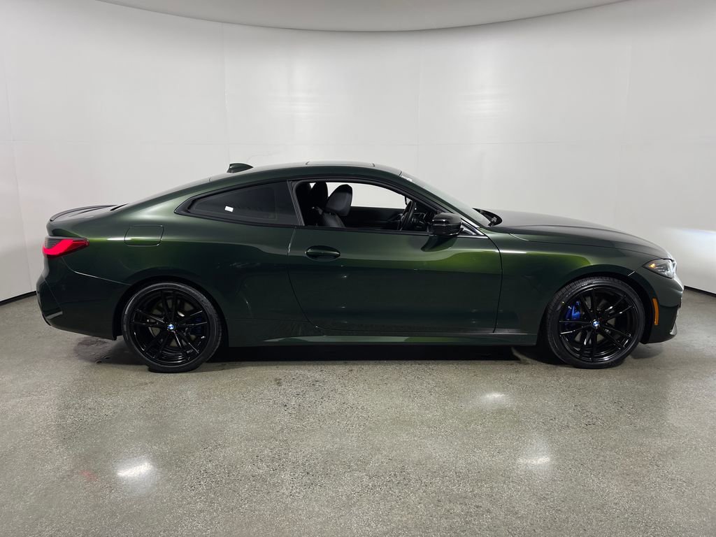 Used 2022 BMW M440i Coupe w/ Shadowloine Package RWD image 2