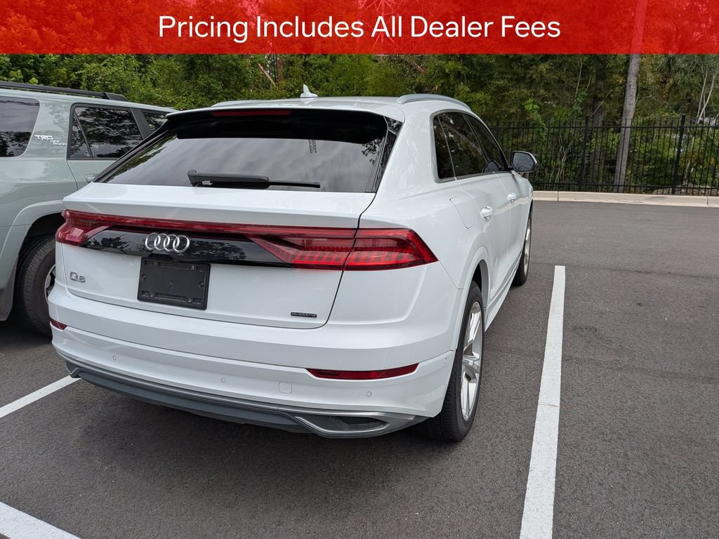 Used 2023 Audi Q8 Premium w/ Convenience Package AWD/4WD image 6
