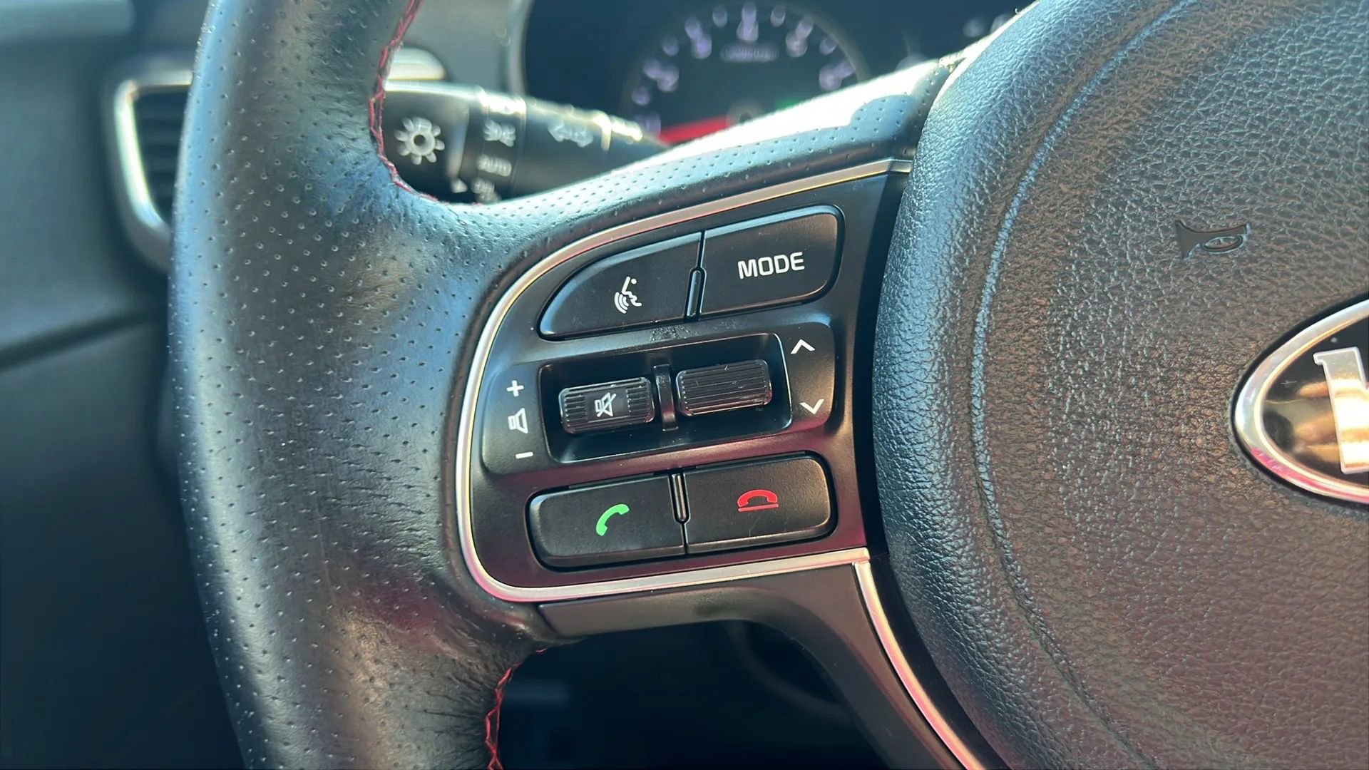 Used 2017 Kia Optima SX image 14