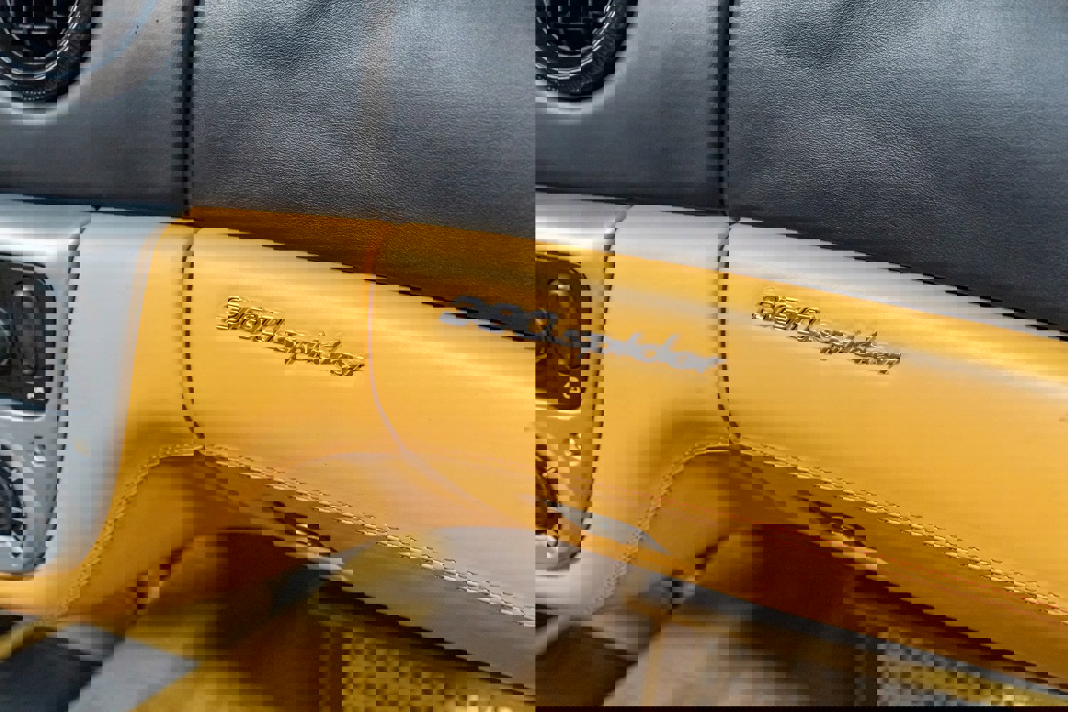 Used 2003 Ferrari 360 Spider RWD image 40