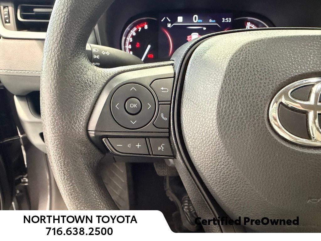 Used 2024 Toyota RAV4 XLE AWD/4WD image 25