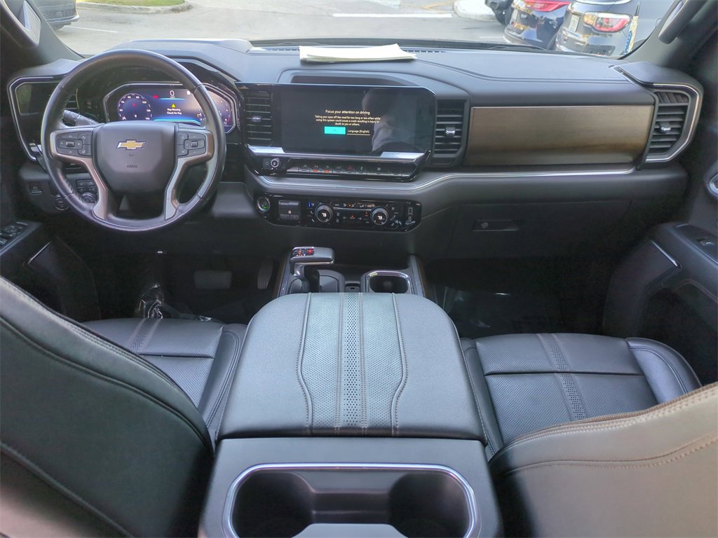 Used 2023 Chevrolet Silverado 1500 High Country w/ Technology Package image 15