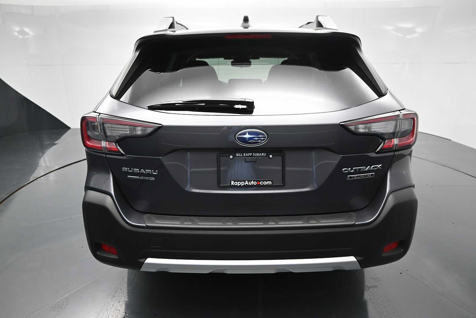 Used 2024 Subaru Outback Touring w/ Popular Package #2 AWD/4WD image 4