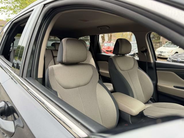 Used 2020 Hyundai Santa Fe SEL AWD/4WD image 12