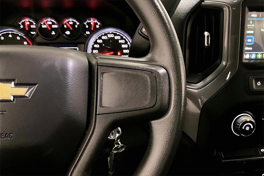 Used 2019 Chevrolet Silverado 1500 Custom image 12