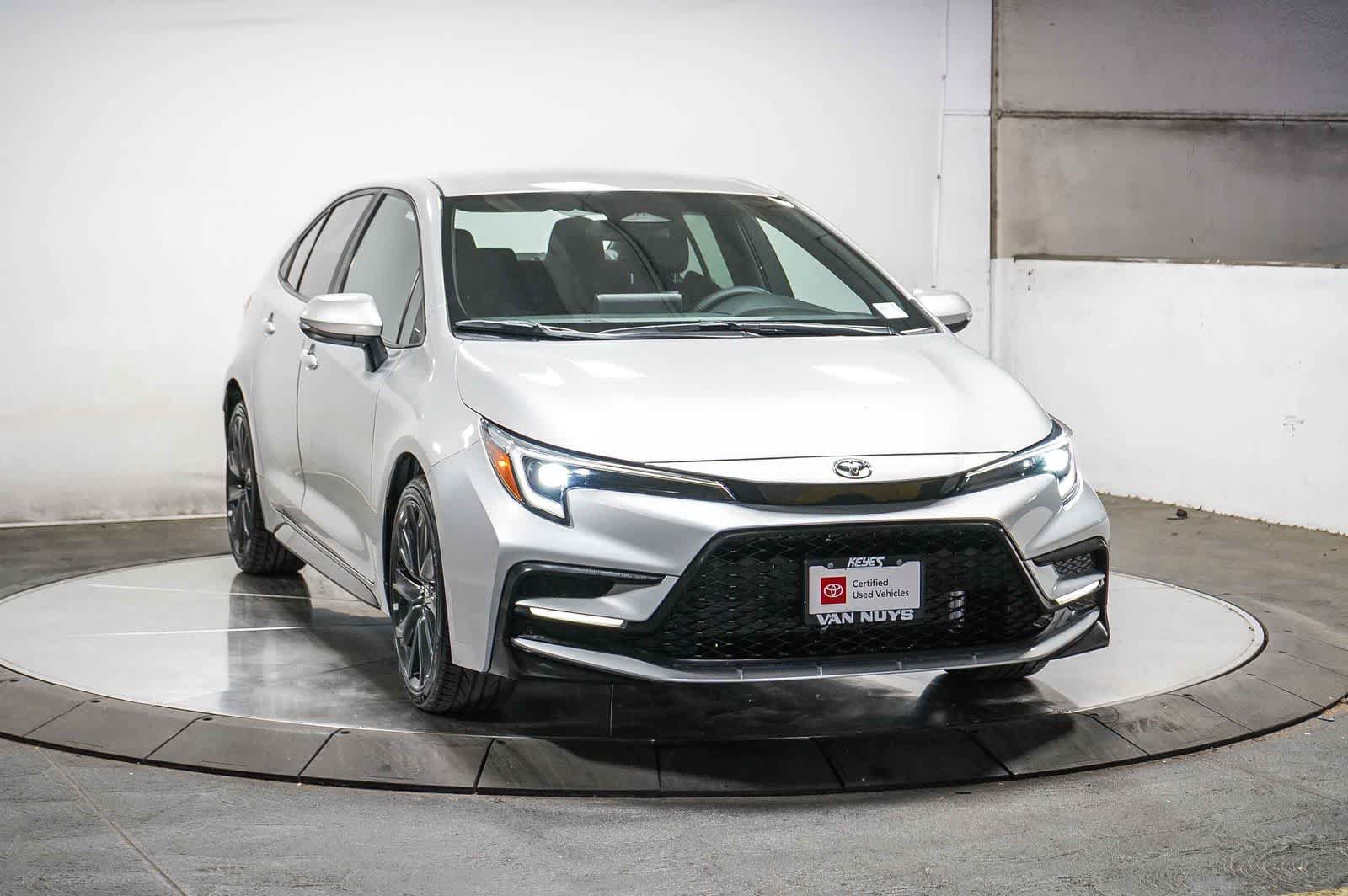 Certified 2024 Toyota Corolla SE FWD image 2