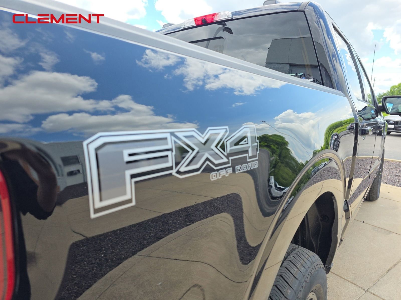 New 2025 Ford F150 Platinum w/ Equipment Group 702A High image 9