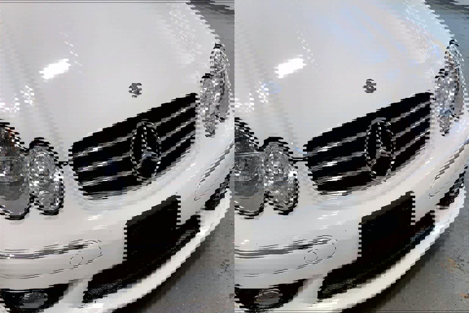 Used 2005 Mercedes-Benz CLK 55 AMG Cabriolet image 32