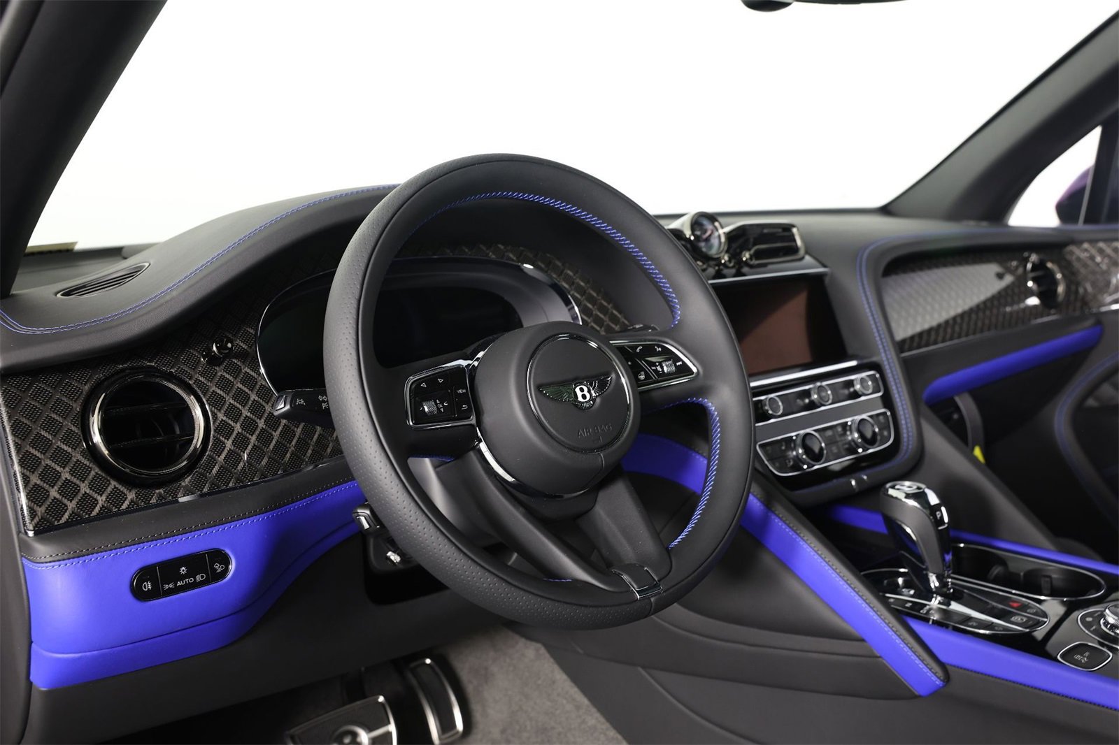 New 2025 Bentley Bentayga image 19