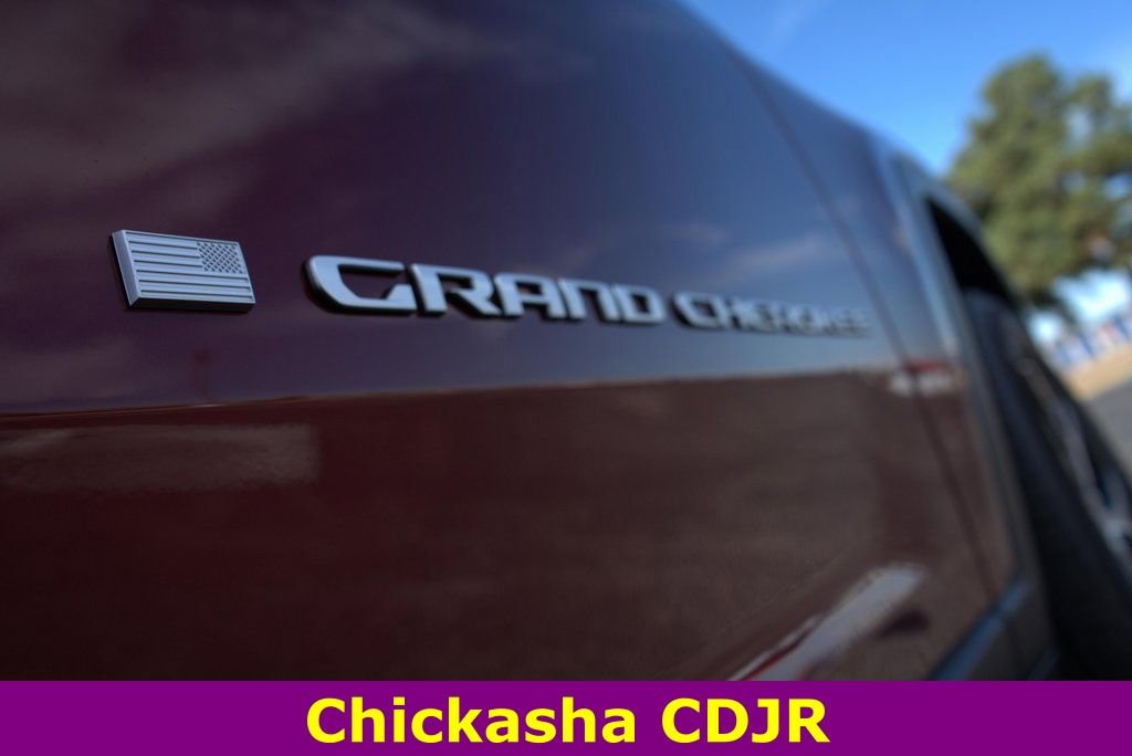 New 2025 Jeep Grand Cherokee L Limited w/ Luxury Tech Group II image 22