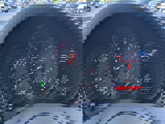 Used 2024 Porsche Macan image 34