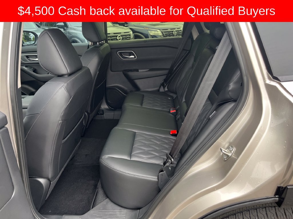 New 2026 Nissan Rogue Platinum w/ Platinum Premium Package AWD/4WD image 28