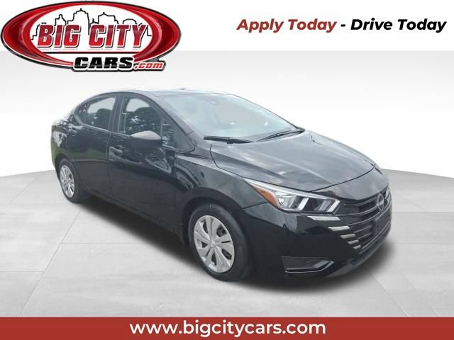 Used 2024 Nissan Versa S w/ Trunk Package FWD image 1