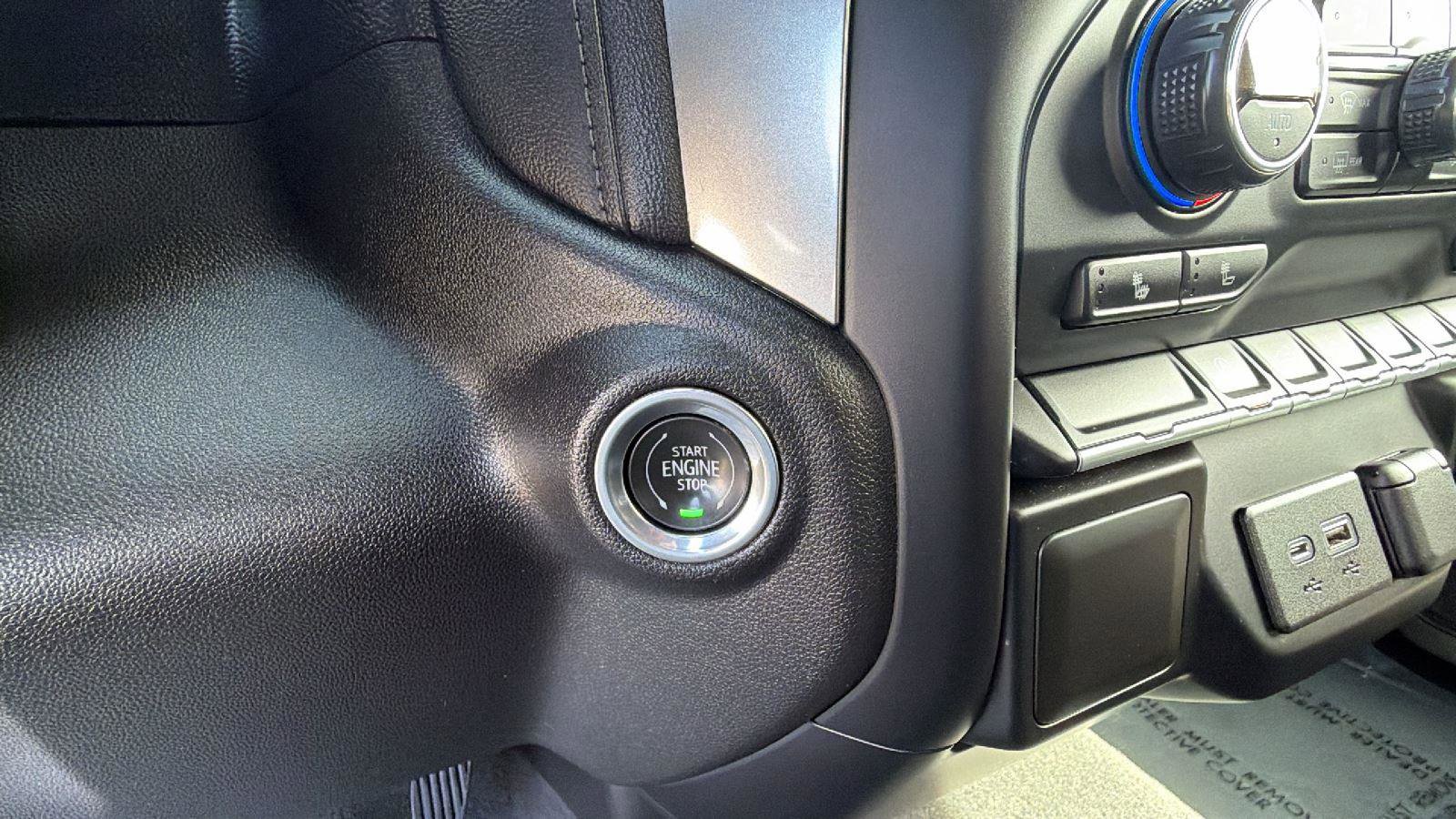 Used 2019 Chevrolet Silverado 1500 LT w/ All-Star Edition image 22